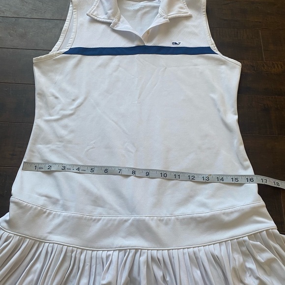 Vineyard Vines white Tennis dress - Picture 7 of 13